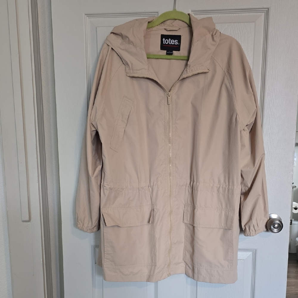 Totes Brand Rain Coat Size L